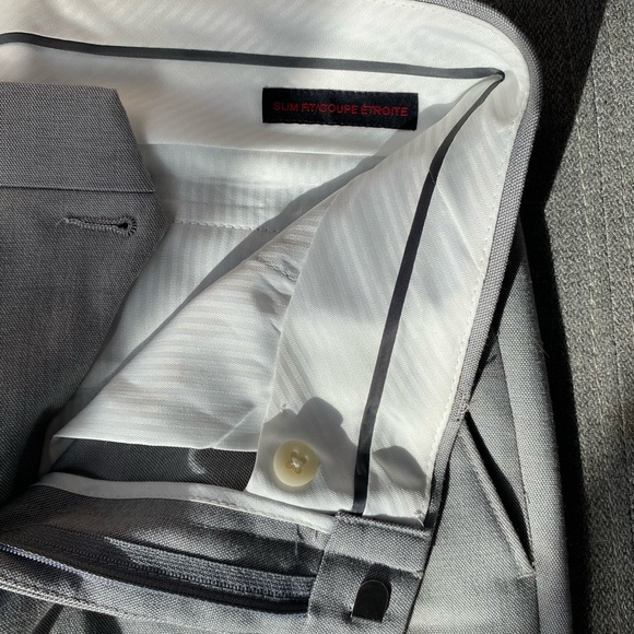 Light grey men’s dress pant 30 width 30 length. - Picture 5 of 7